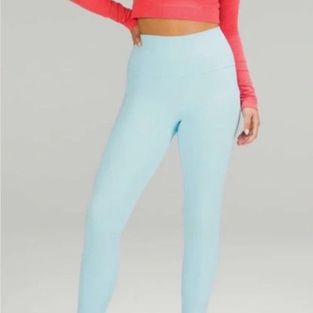 Lululemon align leggings with pockets icing blue